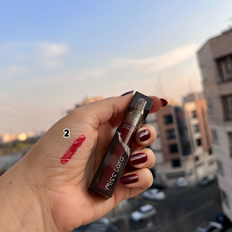 رژ مایع خیس  Miss Lara